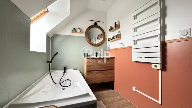 Maison - 108 m² - 6 pièces