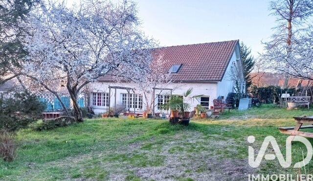 Maison - 140 m² - 5 pièces