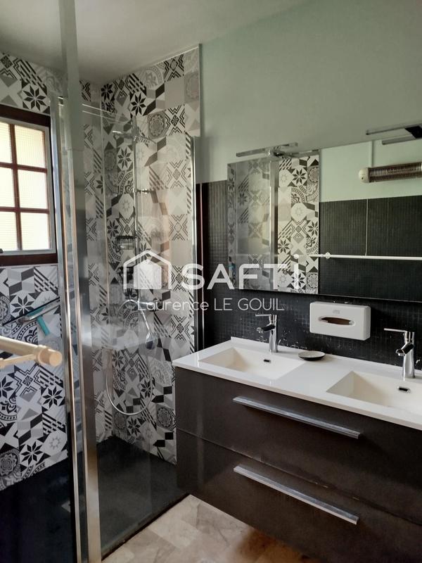 Maison - 146 m² - 7 pièces