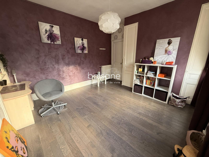 Maison - 175 m² - 8 pièces