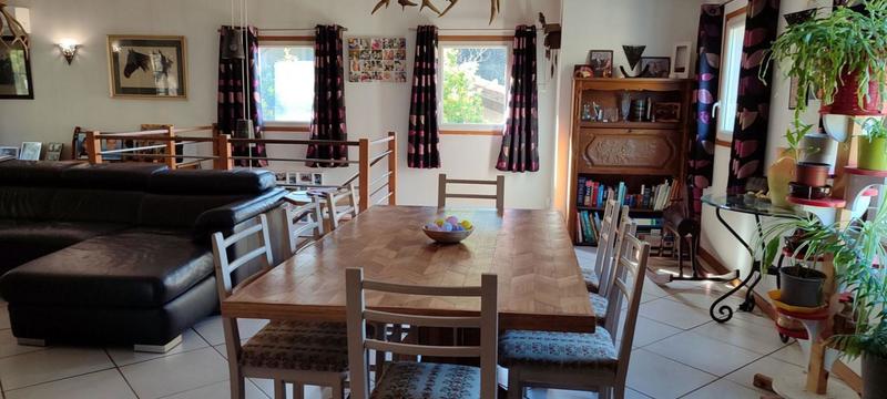 Maison - 140 m² - 5 pièces