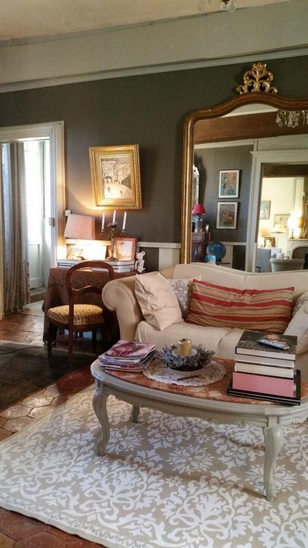 Maison - 280 m² - 6 pièces