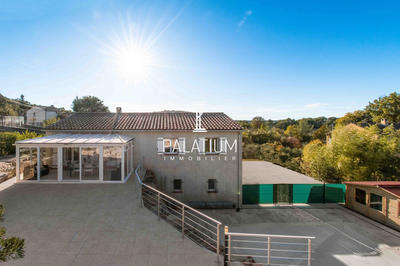 Villa - 155 m² - 7 pièces