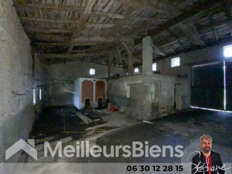 Maison - 250 m² - 7 pièces