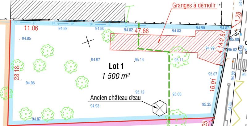 Terrain constructible - 1 500 m²
