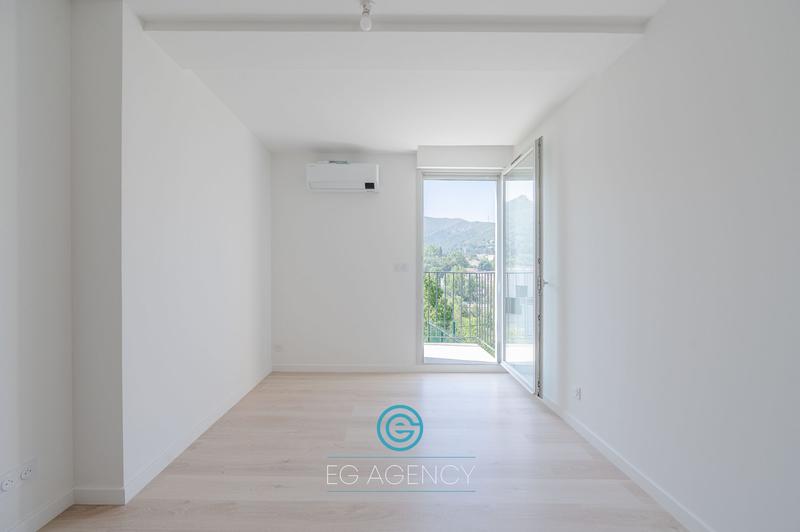 Maison - 115 m² - 4 pièces