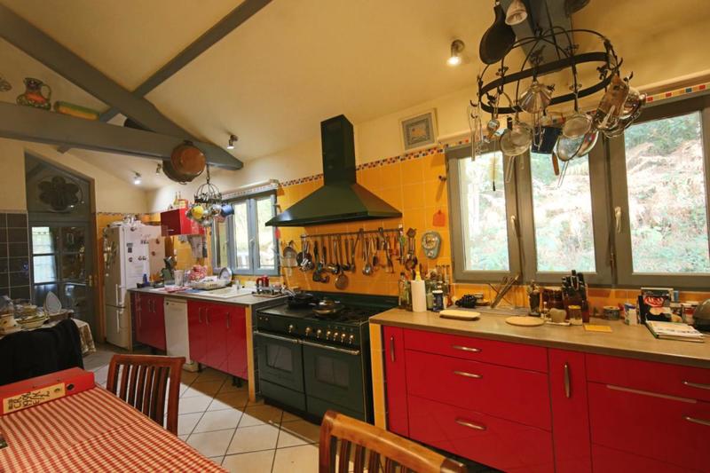 Maison - 180 m² - 5 pièces