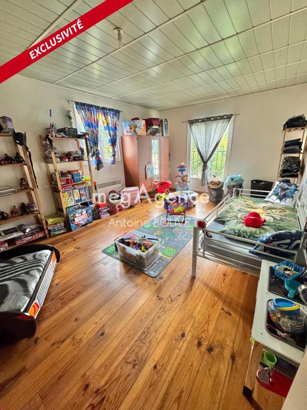 Maison - 140 m² - 5 pièces