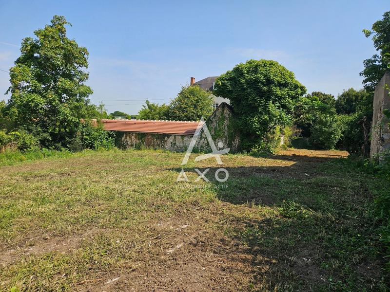 Terrain constructible - 571 m²