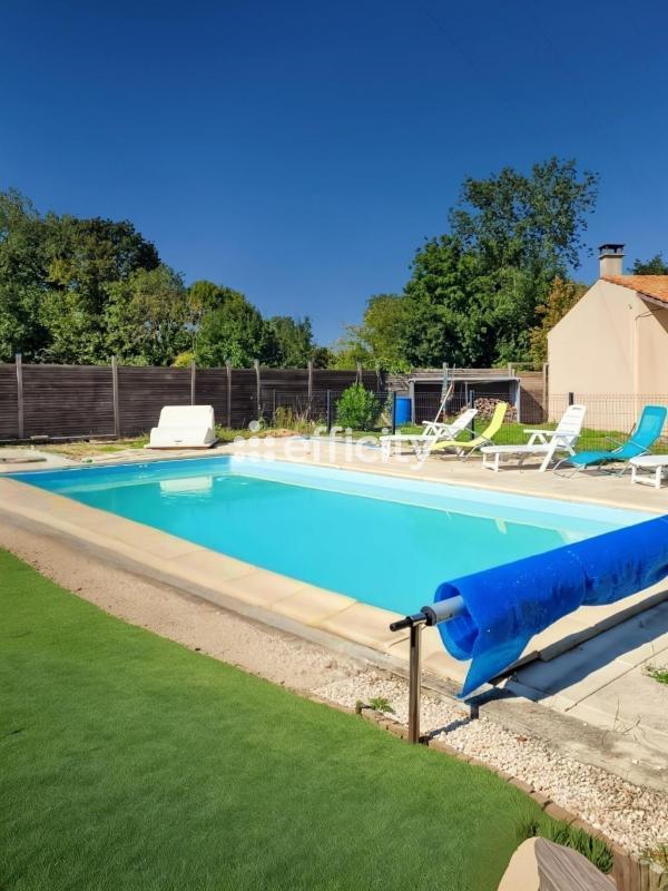 Maison - 158 m² - 6 pièces