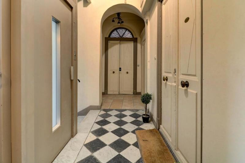 Appartement - 167 m² - 5 pièces