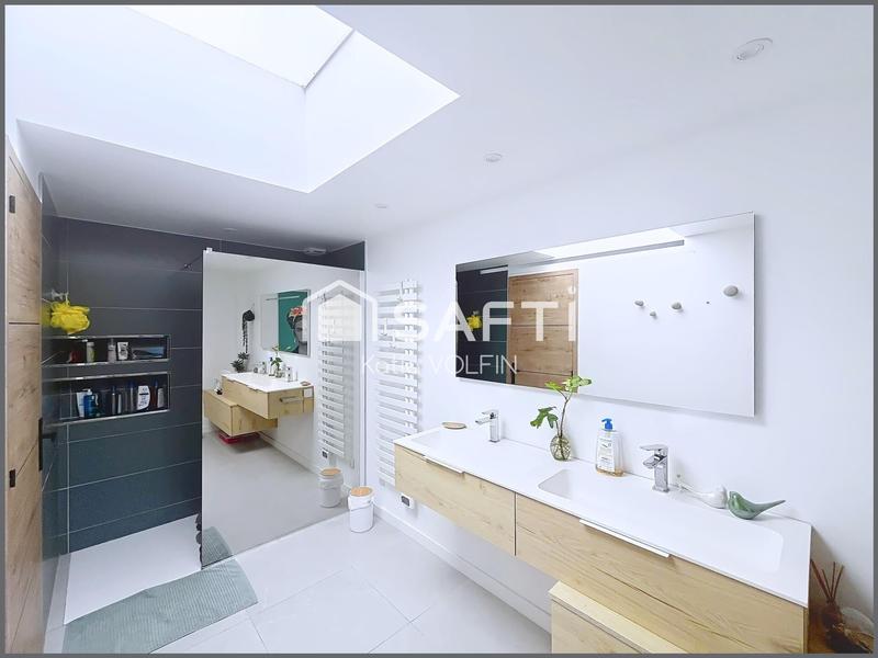 Villa - 157 m² - 6 pièces