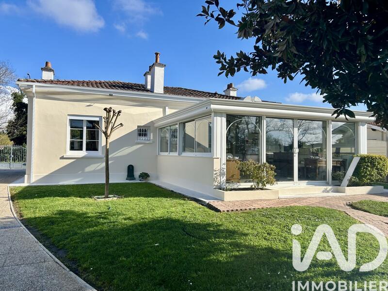 Maison - 122 m² - 5 pièces