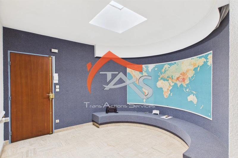 Appartement - 139 m² - 6 pièces