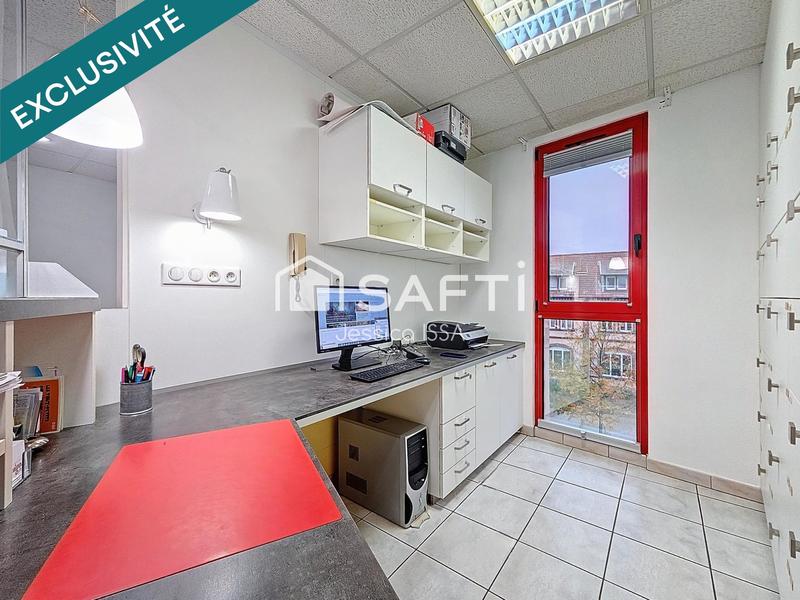 Bureau - 65 m² - 4 pièces