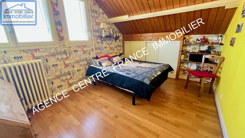 Maison - 138 m² - 5 pièces