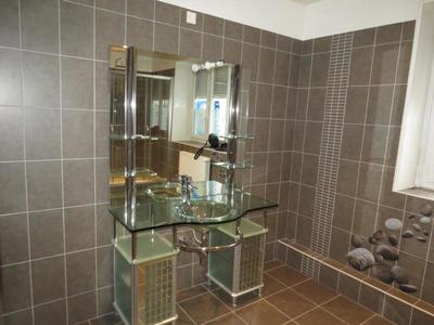 Appartement - 125 m² - 4 pièces