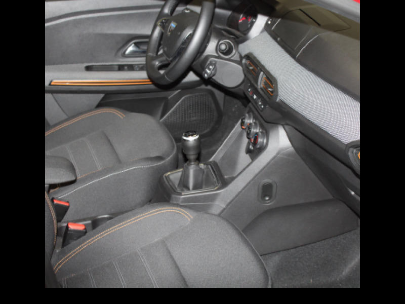 Dacia Sandero Eco-G 100 Stepway Essentiel