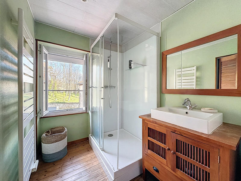 Maison de village - 134 m² - 6 pièces