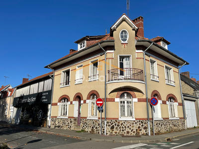 Maison - 145 m² - 6 pièces