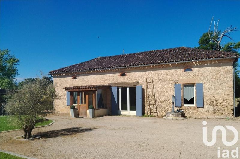 Maison - 220 m² - 6 pièces