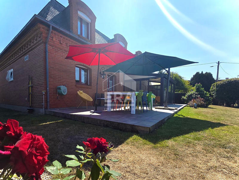 Maison - 158 m² - 7 pièces