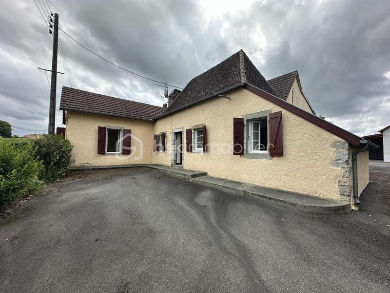 Maison - 82 m² - 4 pièces