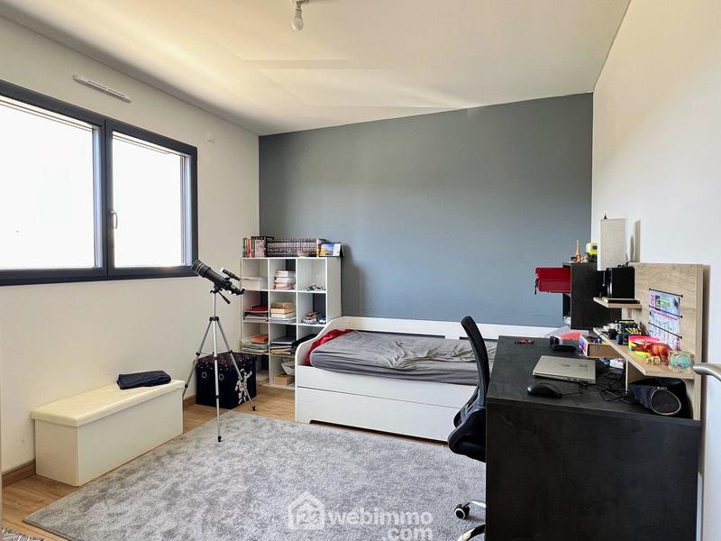 Maison - 137 m² - 5 pièces