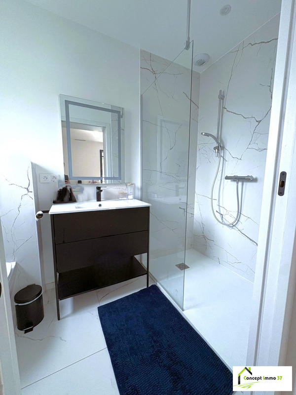 Maison contemporaine - 171 m² - 6 pièces