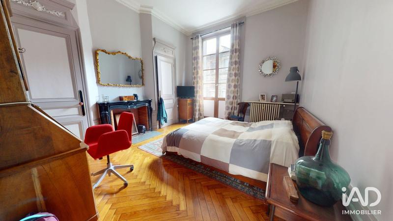 Appartement - 95 m² - 4 pièces