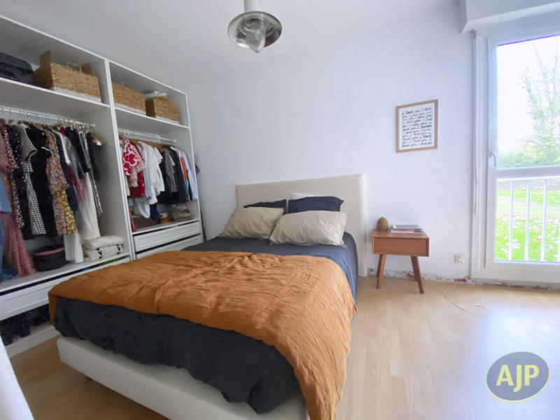 Appartement - 100 m² - 5 pièces