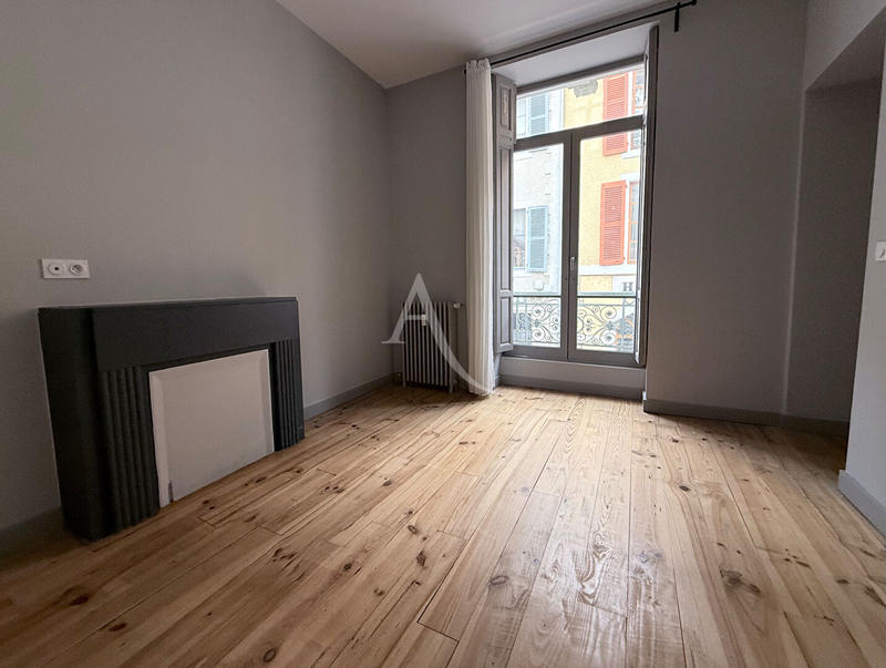 Appartement - 98 m² - 3 pièces