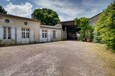 Maison - 185 m² - 6 pièces