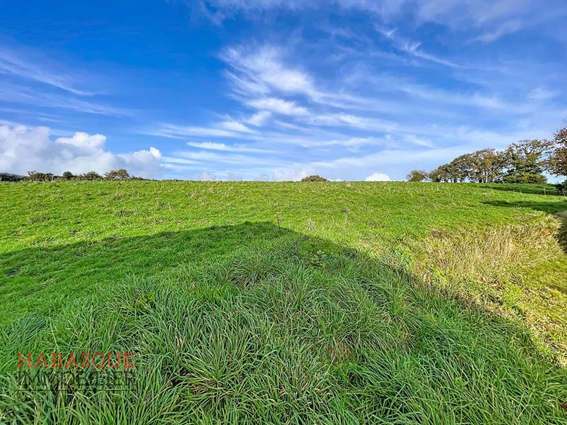 Maison - 104 m² - 6 pièces