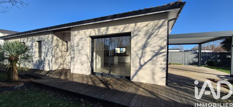 Maison - 110 m² - 4 pièces