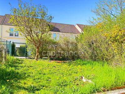 Maison - 104 m² - 6 pièces