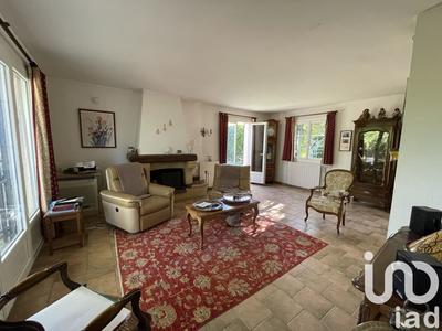 Maison - 192 m² - 8 pièces