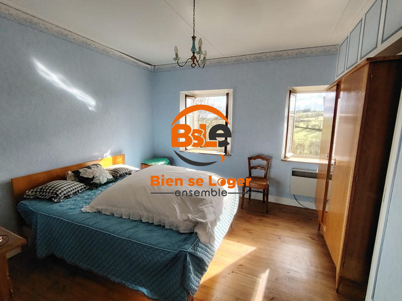 Maison ancienne - 191 m² - 7 pièces