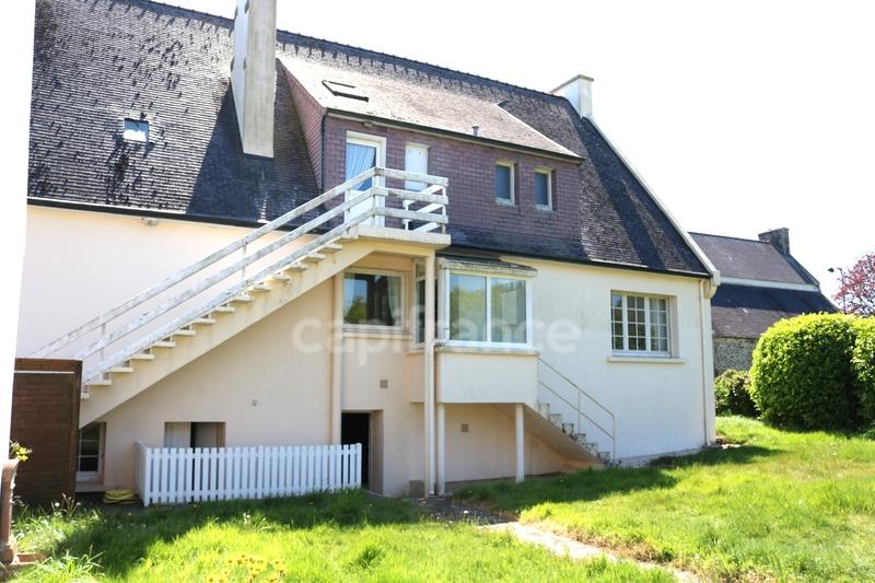 Maison - 205 m² - 8 pièces
