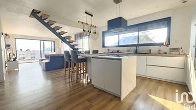 Maison - 141 m² - 6 pièces