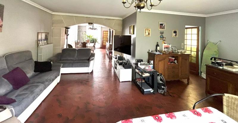 Maison - 134 m² - 7 pièces