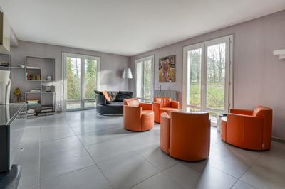 Maison - 170 m² - 7 pièces