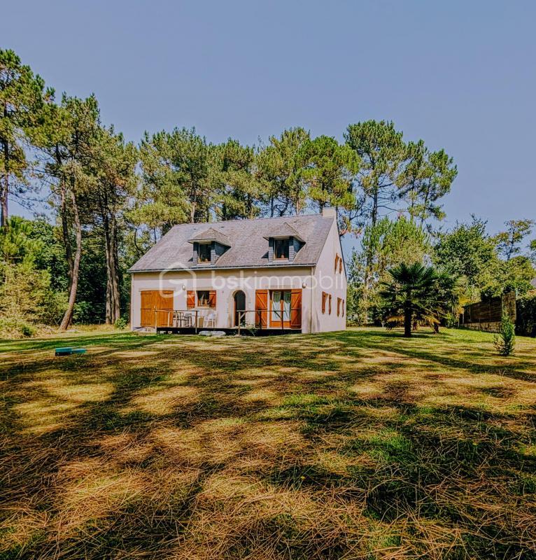 Maison traditionnelle - 115 m² - 7 pièces