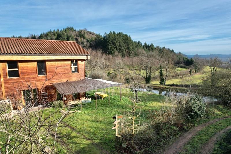 Maison en pierre - 220 m² - 8 pièces