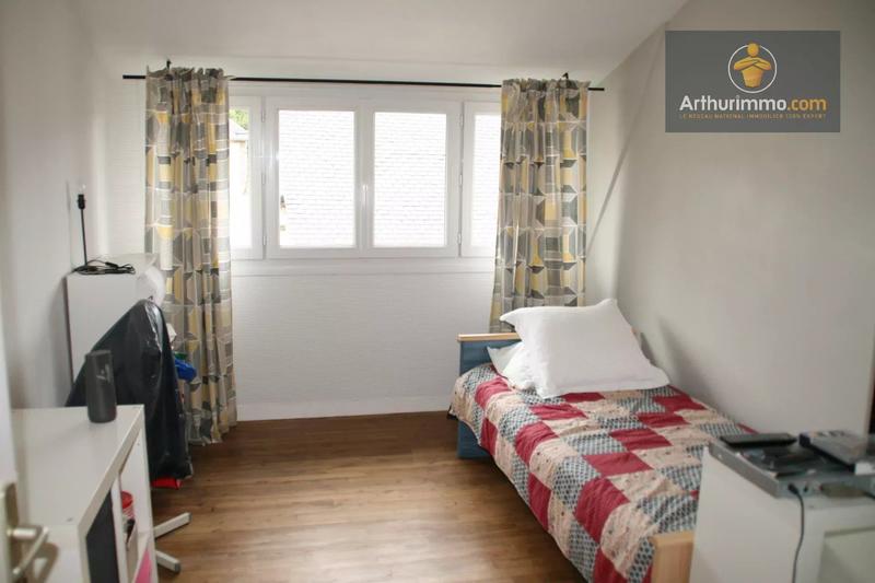 Maison - 134 m² - 8 pièces