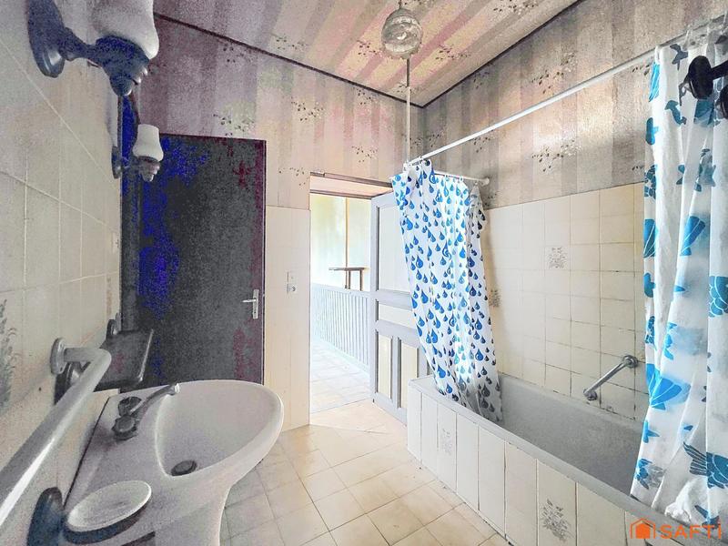 Maison - 186 m² - 8 pièces