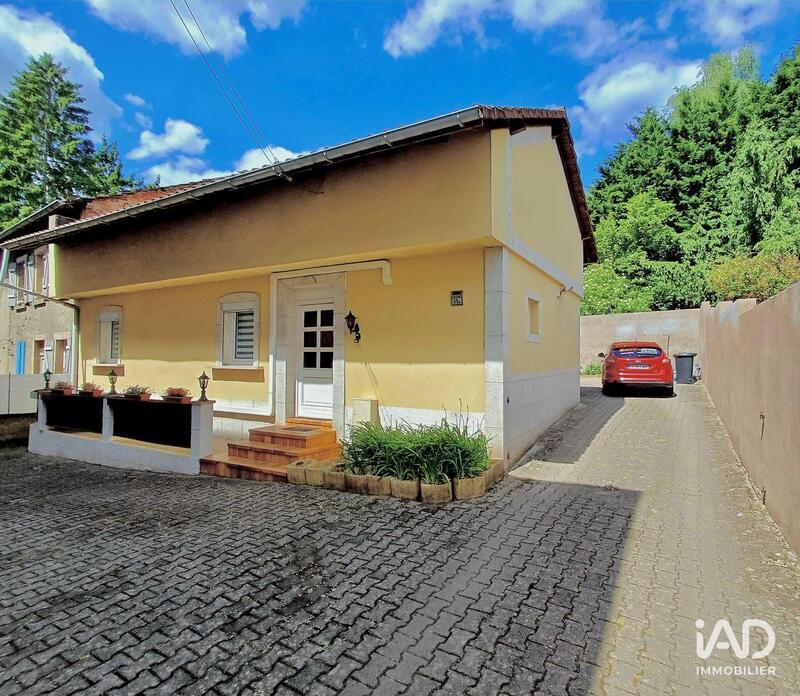 Maison - 105 m² - 5 pièces