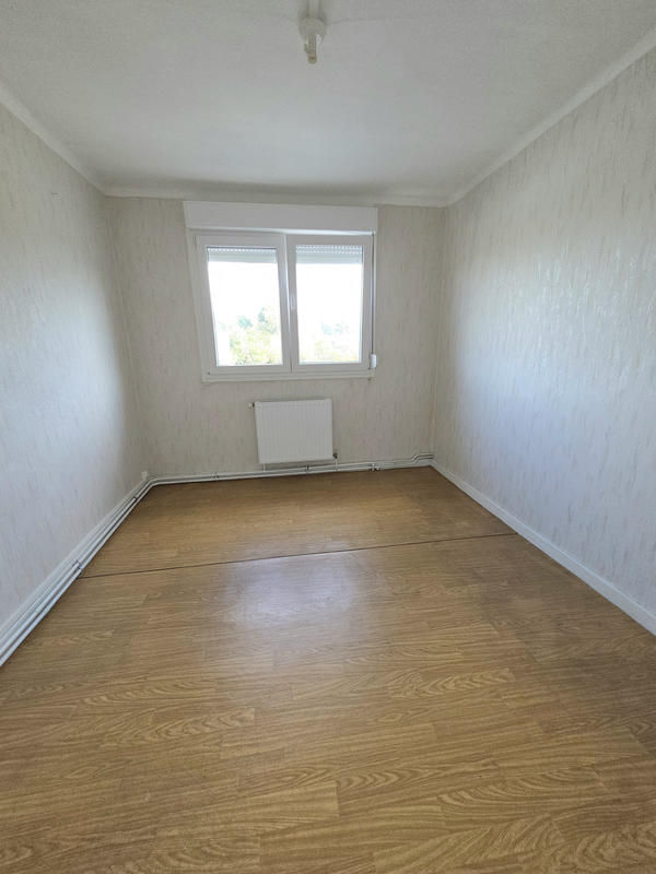 Maison - 85 m² - 6 pièces