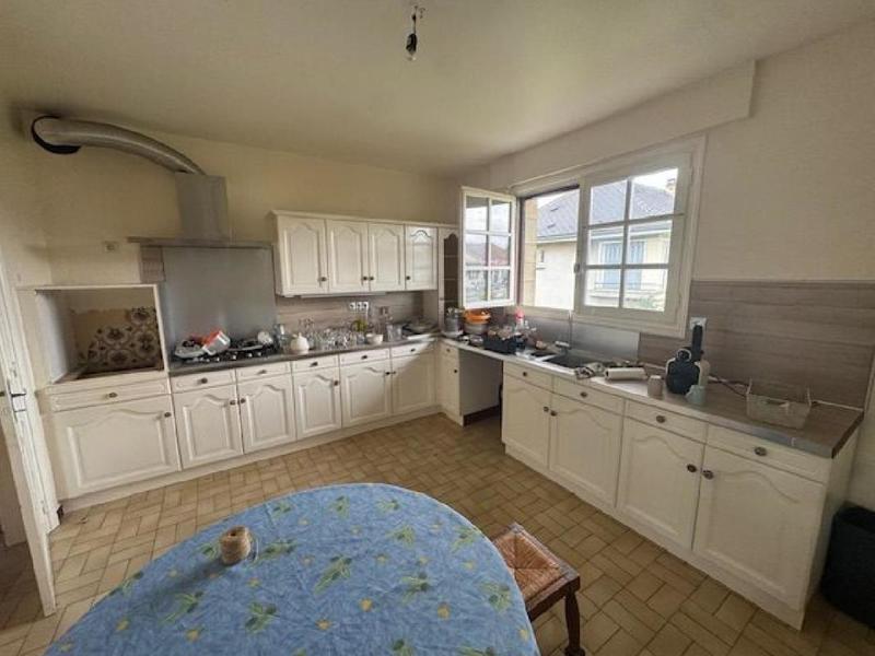 Maison - 200 m² - 6 pièces