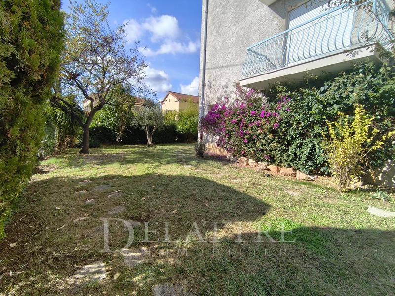 Appartement - 105 m² - 3 pièces